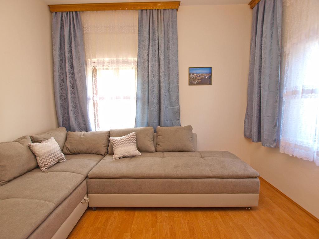 Apartments Joko 1160 Póla Kültér fotó